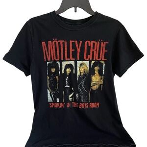 Motley Crue Smokin In The Boys Room T Shirt M Black American Classics Rock Roll